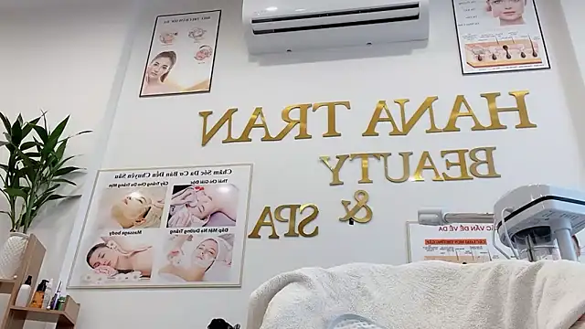 Snapshot of Katy_Bae chatting on October 2025 04:01:02 AM Katy Bae online show from October 2025 04:01:02 AM