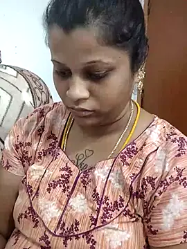 Snapshot of Jillukutty143 chatting on July 2026 09:05:01 AM Jillukutty143 online show from July 2026 09:05:01 AM