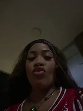 Snapshot of riri_brunnete chatting on June 2026 04:10:02 AM riri brunnete online show from June 2026 04:10:02 AM