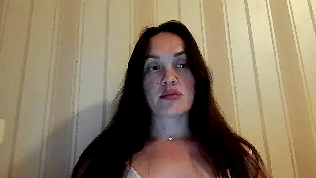Snapshot of AbigailBlue chatting on July 2026 05:21:01 PM AbigailBlue online show from July 2026 05:21:01 PM