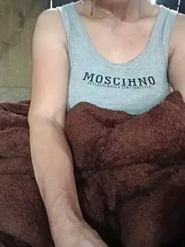 Snapshot of MissYourLove chatting on July 2026 08:23:01 AM MissYourLove online show from July 2026 08:23:01 AM