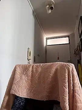 Snapshot of robredoj chatting on October 2025 02:18:02 PM robredoj online show from October 2025 02:18:02 PM