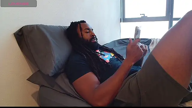 blackmuscless online show from July 2026 06:17:02 PM