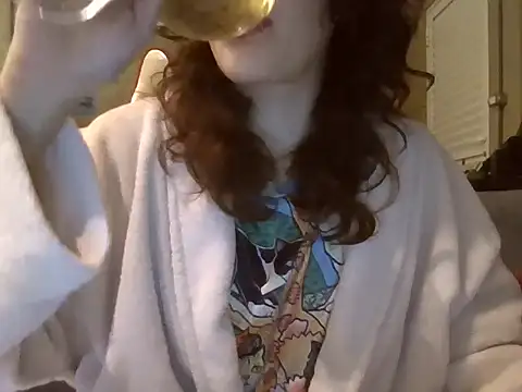 lauranja online show from July 2026 01:25:01 AM