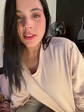 Snapshot of IvyValentine chatting on February 2026 06:48:01 PM IvyValentine online show from February 2026 06:48:01 PM