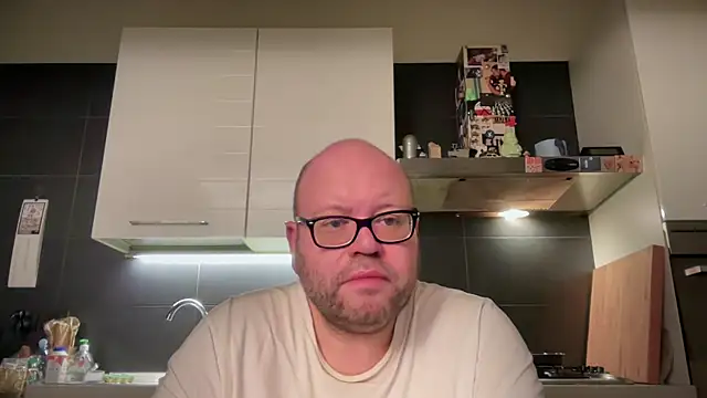 theitalianbear online show from February 2025 03:00:02 AM