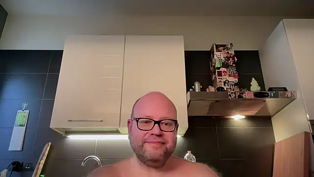 theitalianbear online show from March 2026 03:24:01 PM