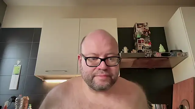 theitalianbear online show from April 2026 01:41:01 PM