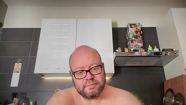 theitalianbear online show from June 2026 06:34:01 AM