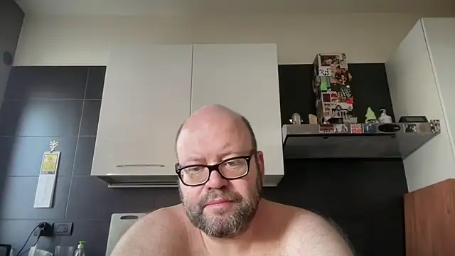 theitalianbear online show from June 2026 05:31:02 AM