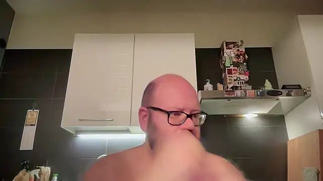 theitalianbear online show from June 2026 02:14:01 AM