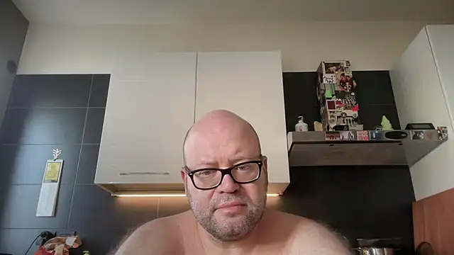 theitalianbear online show from June 2026 05:56:01 AM