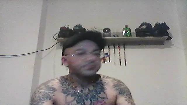 Snapshot of MagicStickBoy chatting on July 2026 09:19:02 PM MagicStickBoy online show from July 2026 09:19:02 PM