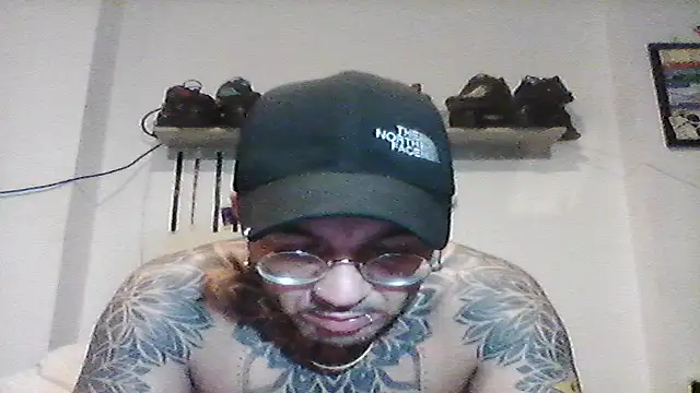 Snapshot of MagicStickBoy chatting on July 2026 09:22:02 AM MagicStickBoy online show from July 2026 09:22:02 AM