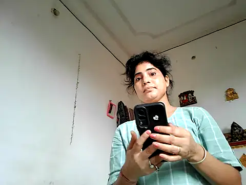 Snapshot of POJA_SHARMAA chatting on July 2026 05:29:01 AM POJA SHARMAA online show from July 2026 05:29:01 AM