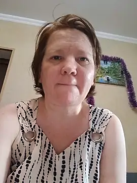Renata Dell online show from July 2026 02:13:01 PM