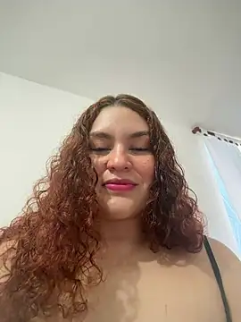Snapshot of luania1 chatting on August 2026 04:32:01 PM luania1 online show from August 2026 04:32:01 PM