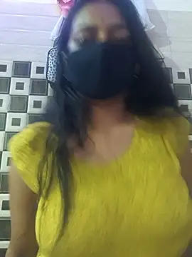 Hotty Bitch69 online show from August 2026 06:15:01 AM