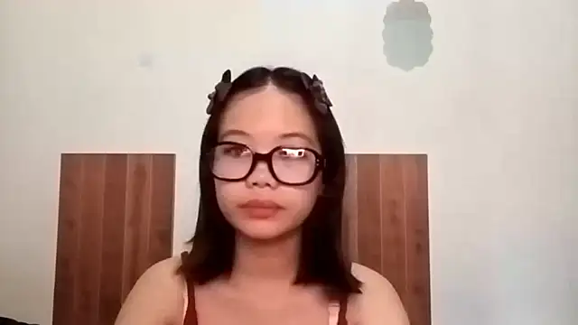 Snapshot of YunaSato chatting on August 2026 03:39:01 AM YunaSato online show from August 2026 03:39:01 AM