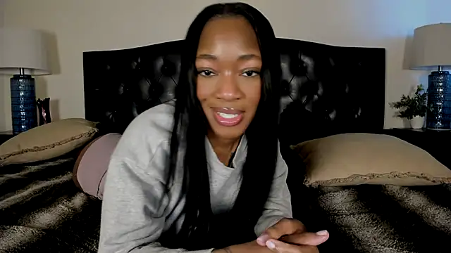 Snapshot of nicolesolace chatting on February 2026 10:06:01 PM nicolesolace online show from February 2026 10:06:01 PM