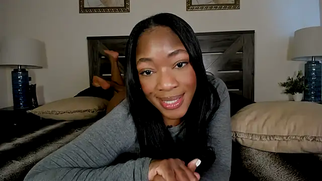 Snapshot of nicolesolace chatting on April 2026 09:04:02 PM nicolesolace online show from April 2026 09:04:02 PM