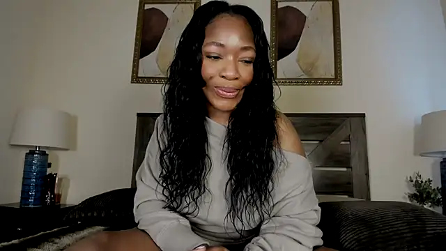 Snapshot of nicolesolace chatting on May 2026 09:21:01 PM nicolesolace online show from May 2026 09:21:01 PM