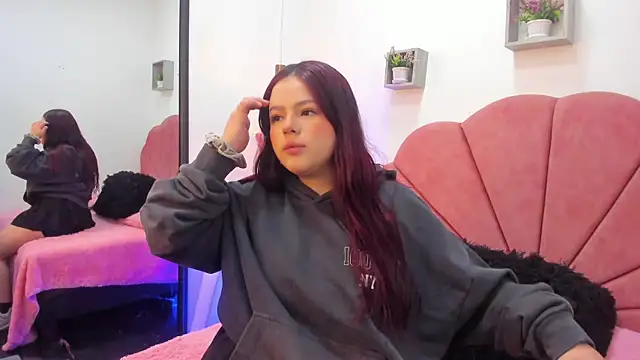 Allia Moon online show from August 2026 11:45:01 AM