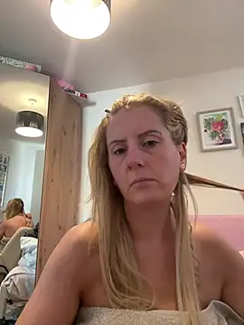 Elegant Erin online show from August 2026 01:13:02 PM