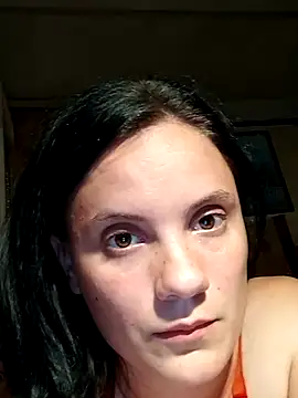 adrienn01 online show from August 2026 03:47:02 PM