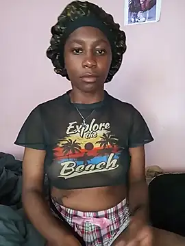 Snapshot of SexyPetite1 chatting on August 2026 05:54:02 AM SexyPetite1 online show from August 2026 05:54:02 AM