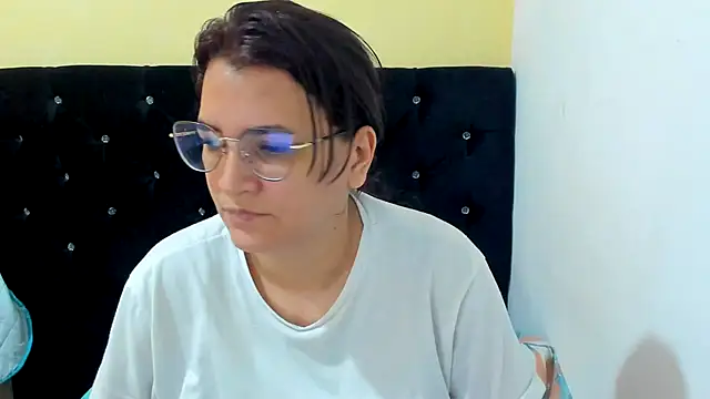 Snapshot of MARILYN_GARCIA chatting on December 2024 03:13:01 PM MARILYN GARCIA online show from December 2024 03:13:01 PM