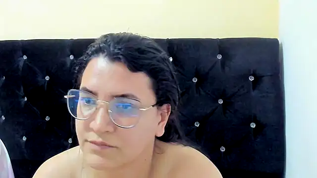 Snapshot of MARILYN_GARCIA chatting on January 2025 12:16:02 AM MARILYN GARCIA online show from January 2025 12:16:02 AM