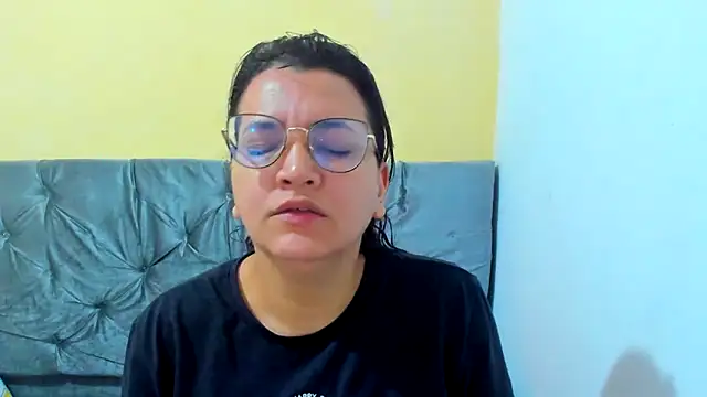 Snapshot of MARILYN_GARCIA chatting on January 2025 02:39:01 PM MARILYN GARCIA online show from January 2025 02:39:01 PM