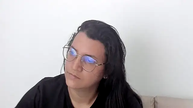 Snapshot of MARILYN_GARCIA chatting on February 2025 05:53:02 PM MARILYN GARCIA online show from February 2025 05:53:02 PM