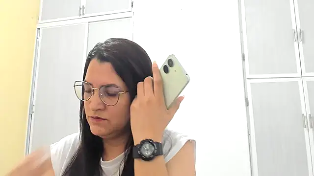 Snapshot of MARILYN_GARCIA chatting on March 2025 02:46:02 PM MARILYN GARCIA online show from March 2025 02:46:02 PM
