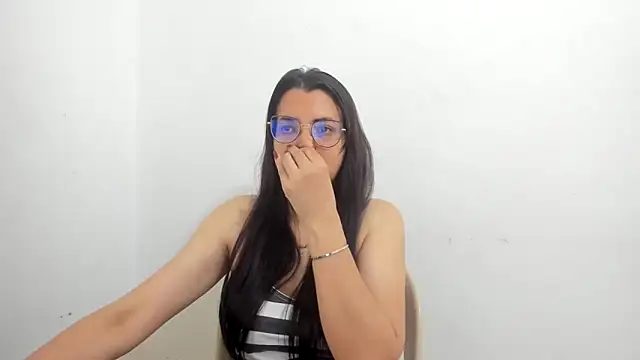 Snapshot of MARILYN_GARCIA chatting on September 2025 01:10:01 PM MARILYN GARCIA online show from September 2025 01:10:01 PM