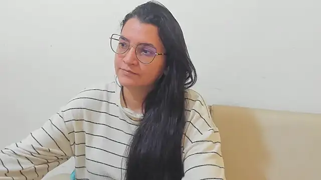 MARILYN GARCIA online show from January 2026 04:56:01 PM