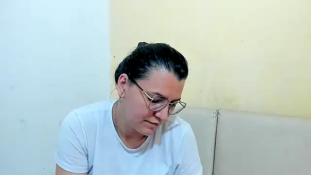 MARILYN GARCIA online show from April 2026 05:30:01 PM