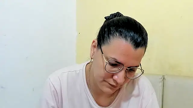 MARILYN GARCIA online show from May 2026 01:41:01 PM