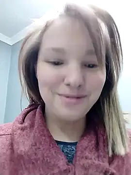 Tinybabeplays online show from August 2026 02:08:01 PM
