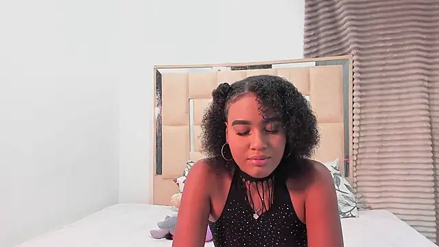 wenndywilliamss online show from August 2026 10:17:01 AM
