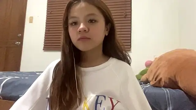 SteffanieHearson online show from August 2026 03:28:02 PM