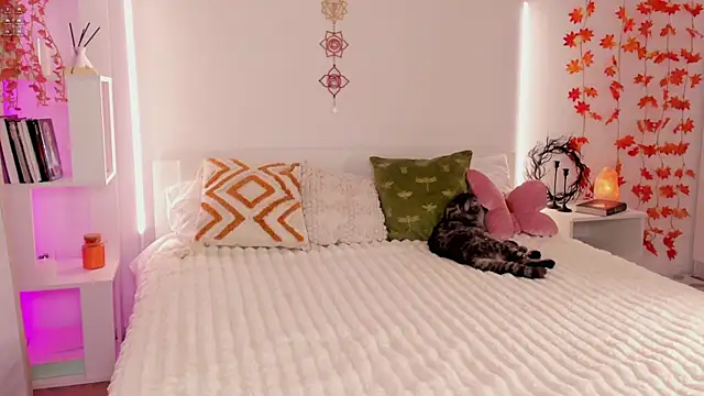 Snapshot of LoveJuliya chatting on November 2025 01:04:02 AM LoveJuliya online show from November 2025 01:04:02 AM