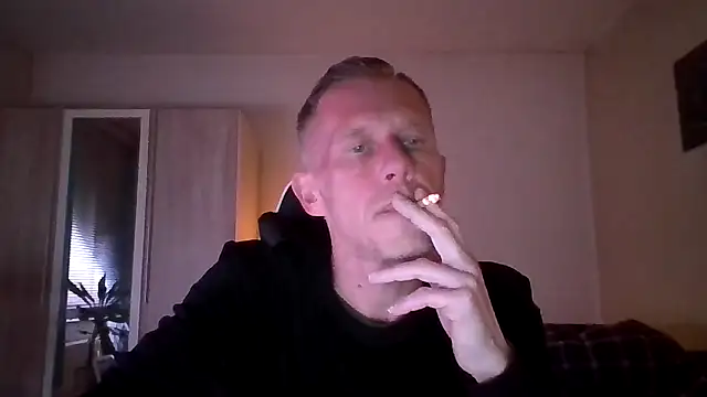 Snapshot of slaveboy2016@xh chatting on December 2024 11:59:01 PM slaveboy2016xh online show from December 2024 11:59:01 PM