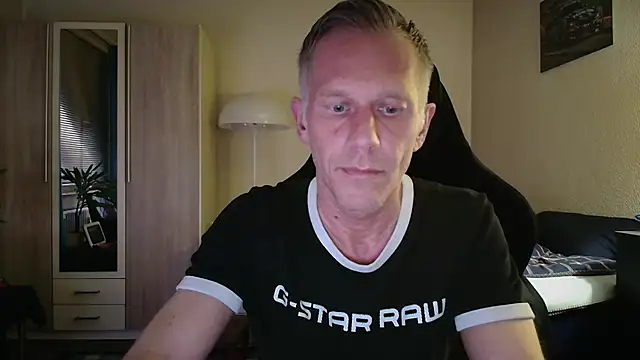 Snapshot of slaveboy2016@xh chatting on June 2026 08:23:01 PM slaveboy2016xh online show from June 2026 08:23:01 PM