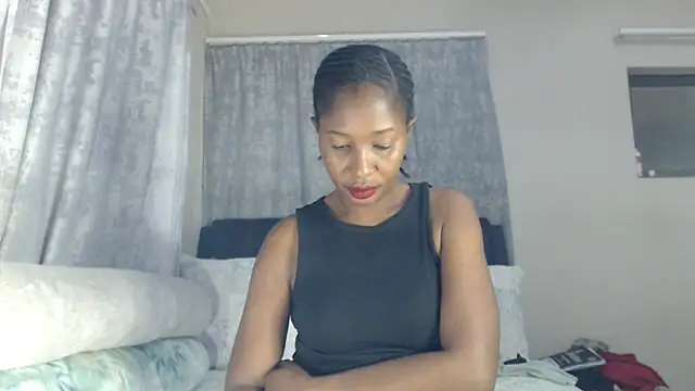 leanna23 online show from February 2026 01:09:01 AM