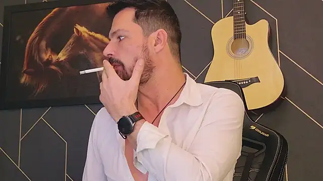 Snapshot of ChrisKox chatting on February 2025 06:48:01 AM ChrisKox online show from February 2025 06:48:01 AM