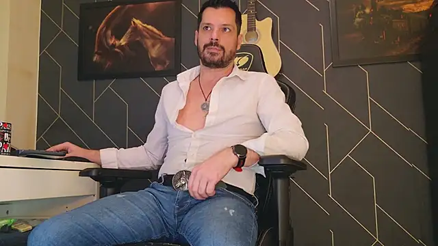 Snapshot of ChrisKox chatting on February 2025 12:36:02 AM ChrisKox online show from February 2025 12:36:02 AM