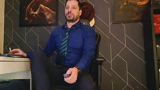 Snapshot of ChrisKox chatting on February 2025 01:31:01 AM ChrisKox online show from February 2025 01:31:01 AM