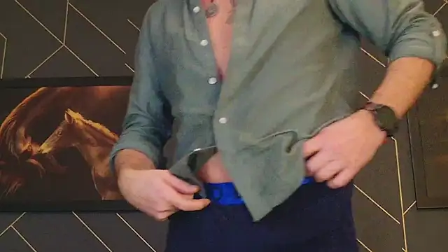 Snapshot of ChrisKox chatting on February 2025 08:03:01 PM ChrisKox online show from February 2025 08:03:01 PM